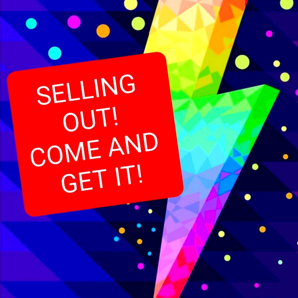 💥STORE CLOSING!💥